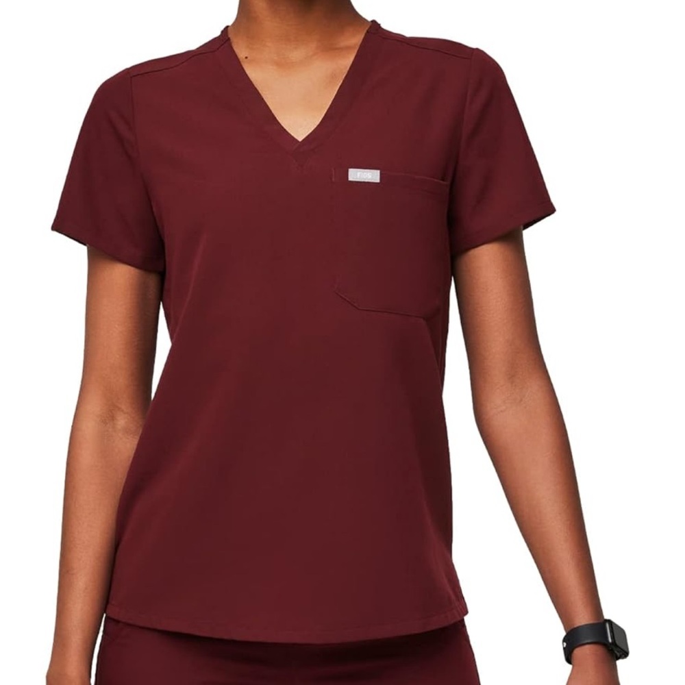 FIGS Burgundy Catarina One Pocket Scrub Top Size XS